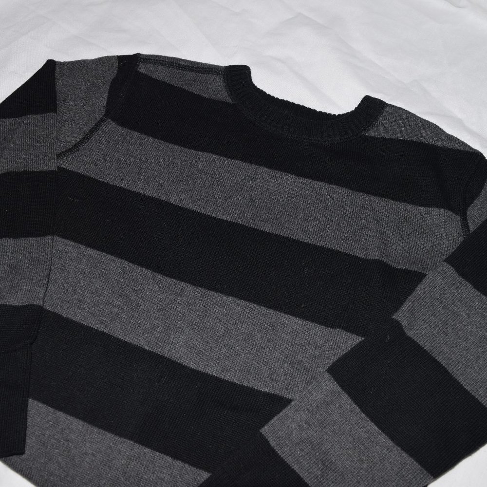Cherokee black and grey striped sweater